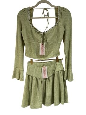 Lait Collection top and skirt set- adorable spring green